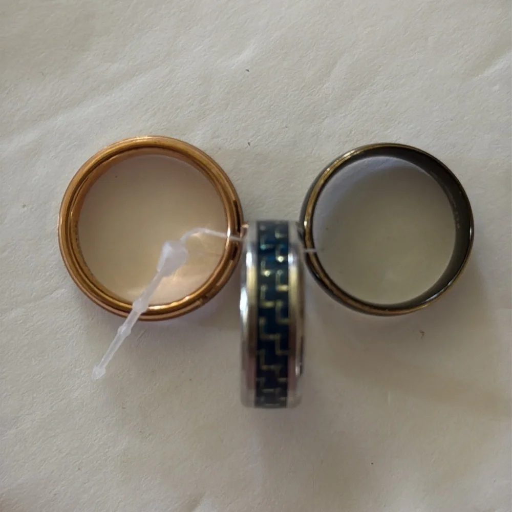 West Coast Jewelry Men’s 3 ring : 2 stainless steel & 1 tungsten carbide 11 New